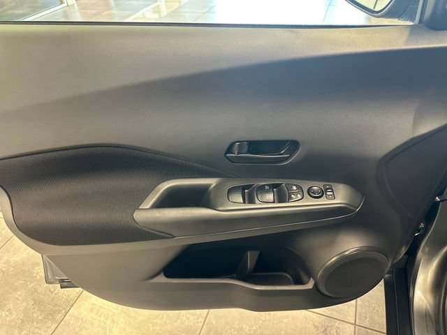 Used 2022 Nissan Kicks S FWD image 19