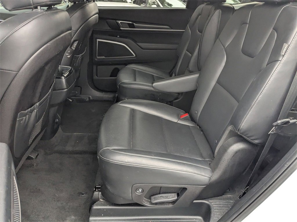 Used 2025 Kia Telluride S image 23