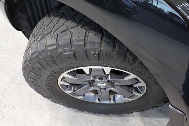 Used 2021 Nissan Frontier PRO-4X w/ Pro-4x Utility Package AWD/4WD image 34