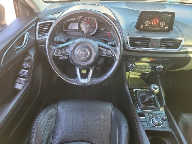 Used 2017 MAZDA MAZDA3 Grand Touring FWD image 13