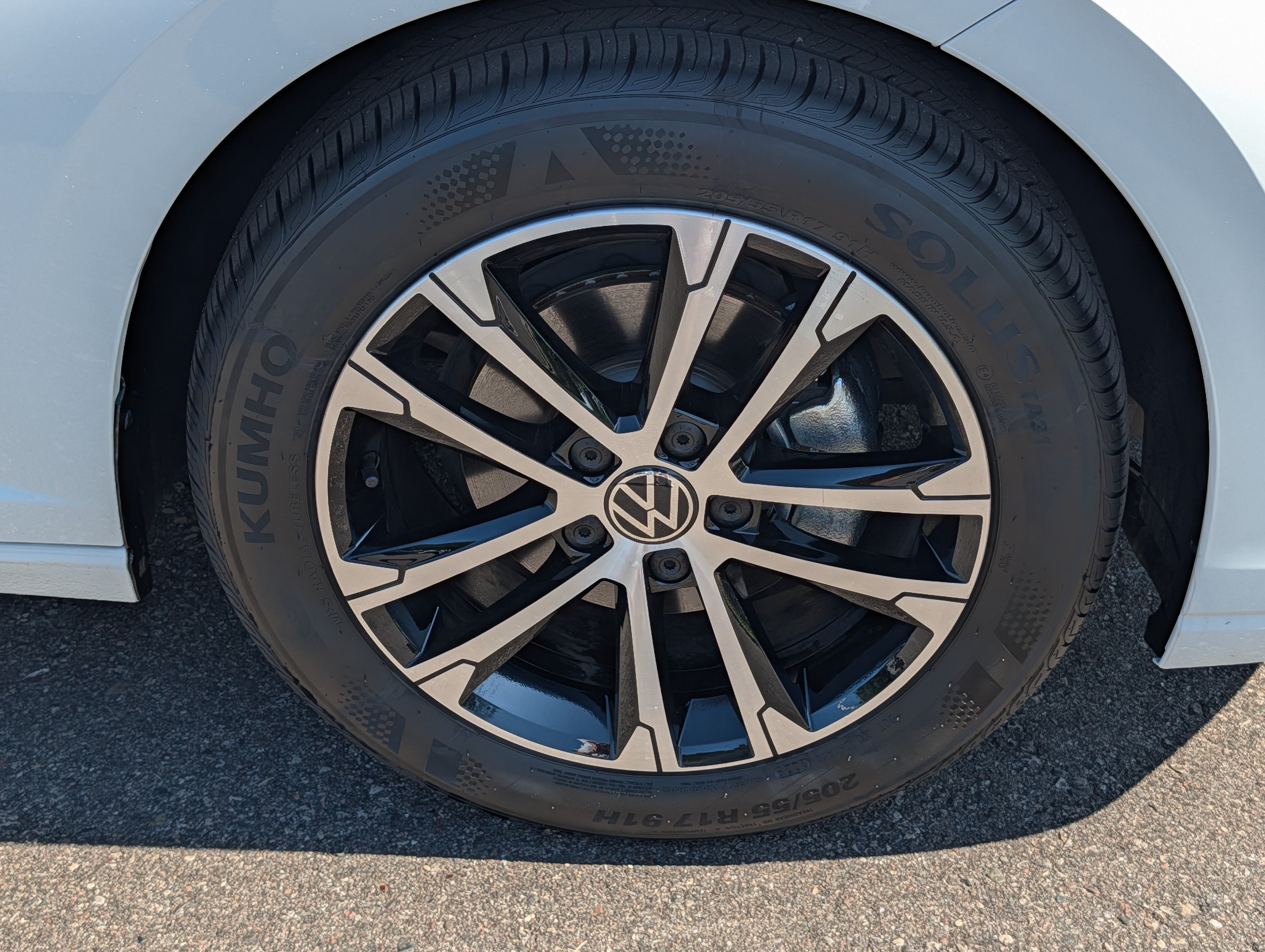 Used 2025 Volkswagen Jetta Sport FWD image 15