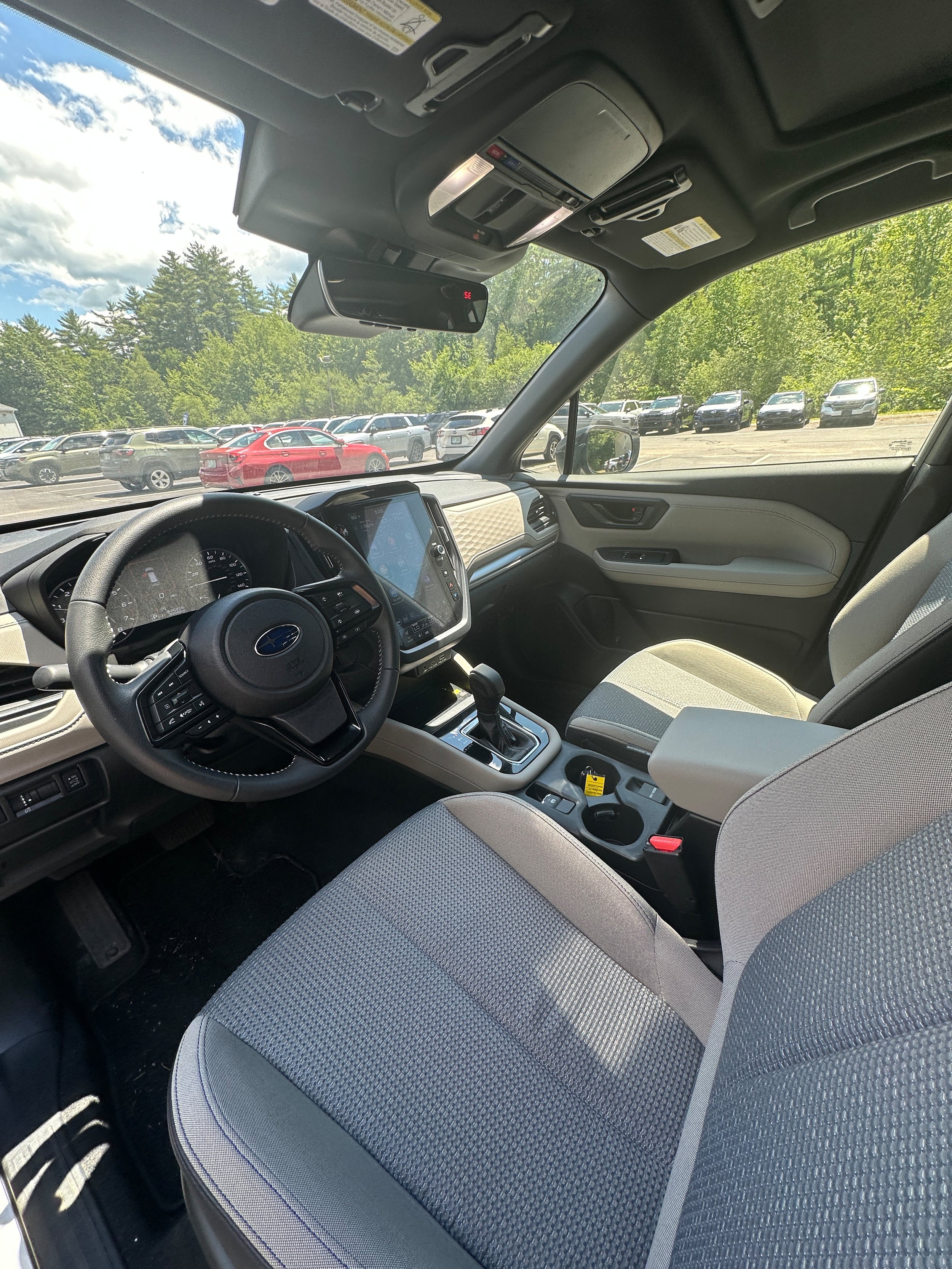 Used 2025 Subaru Forester Premium AWD/4WD image 18