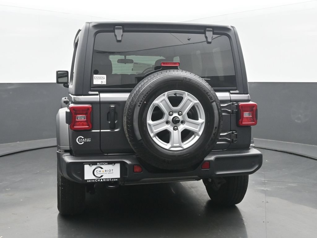 Used 2022 Jeep Wrangler Unlimited Sport AWD/4WD image 5