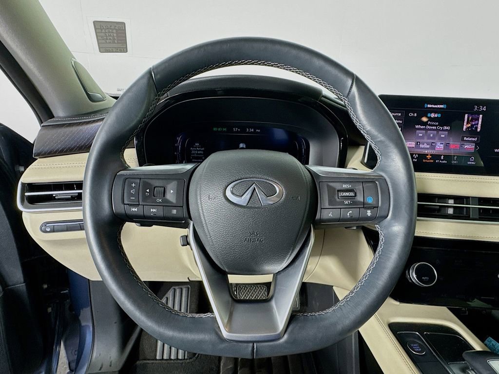 Used 2023 INFINITI QX60 Sensory w/ Cargo Package image 11