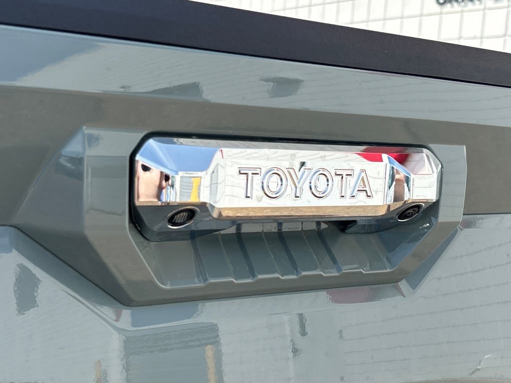 New 2026 Toyota Tundra Limited image 30