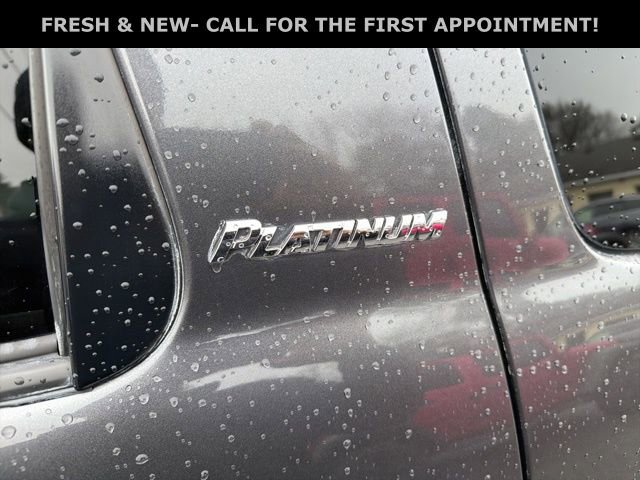 Used 2014 Toyota Sequoia Platinum image 32