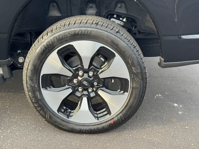 New 2025 Ford F150 Lightning Platinum AWD/4WD image 12
