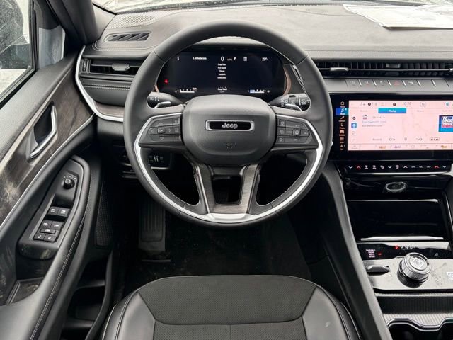 New 2026 Jeep Grand Cherokee Altitude image 36