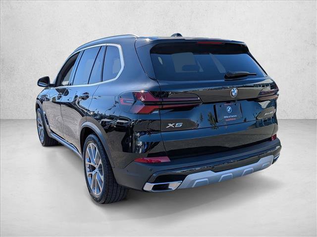 Certified 2025 BMW X5 xDrive40i w/ Premium Package image 8