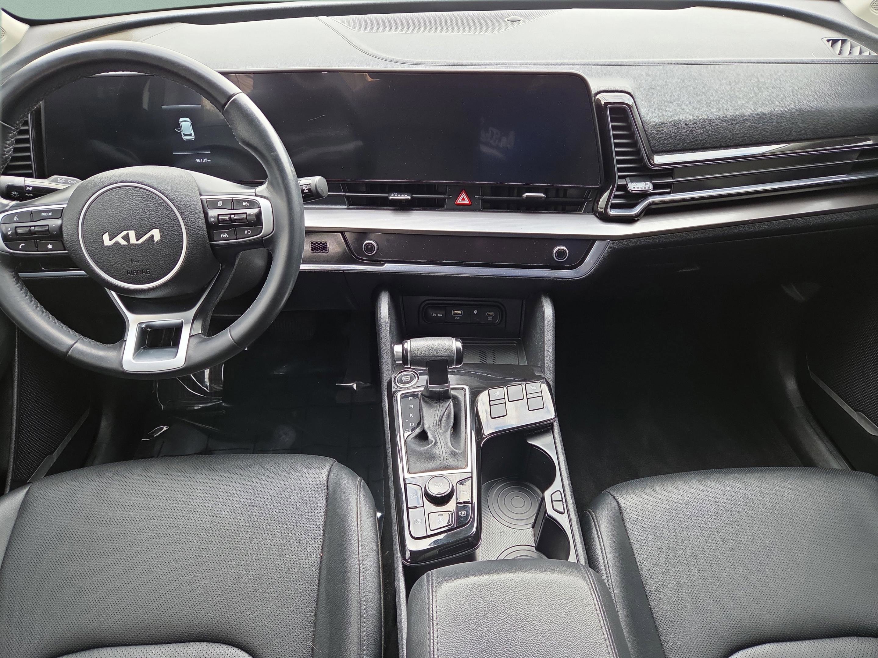 Used 2023 Kia Sportage EX image 10