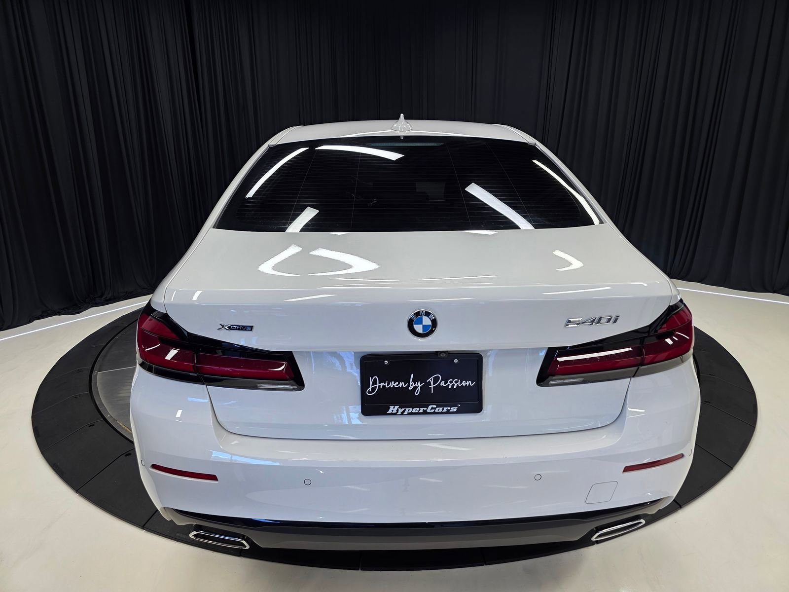 Used 2023 BMW 540i xDrive w/ Premium Package AWD/4WD image 11