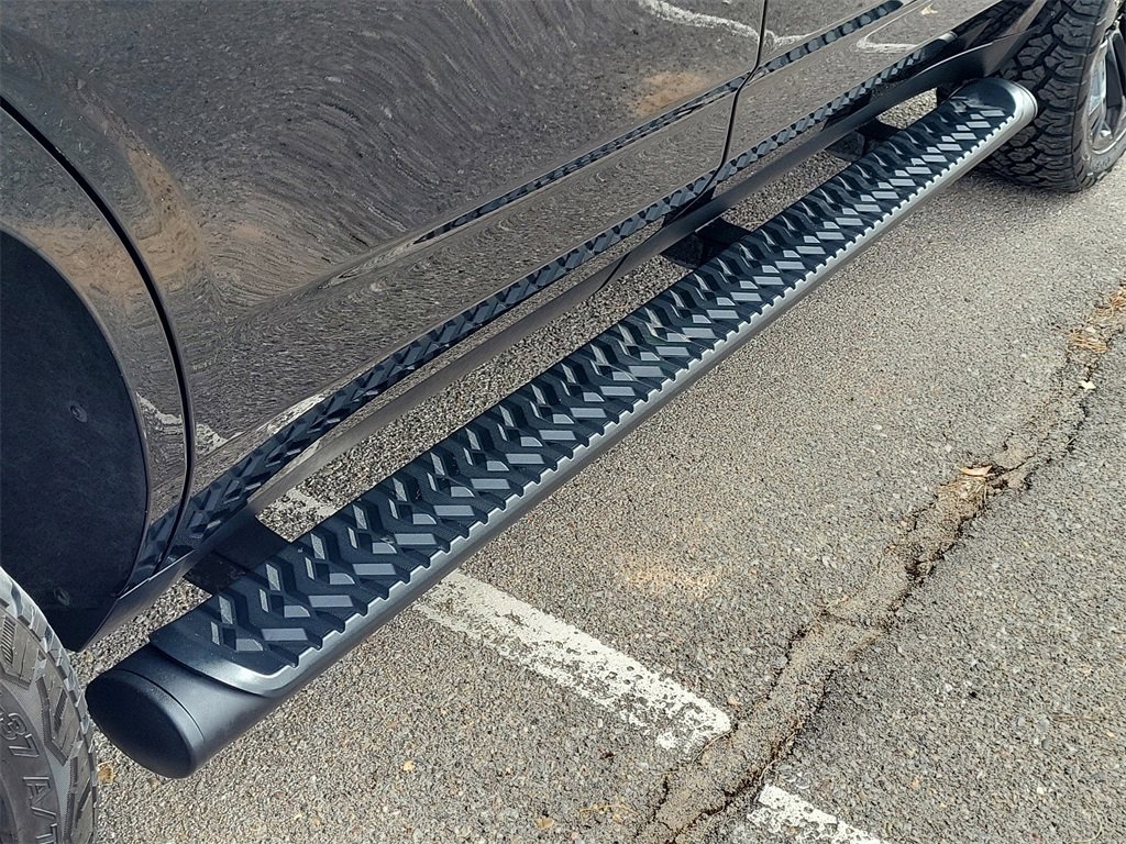 Used 2021 Chevrolet Tahoe Z71 image 15