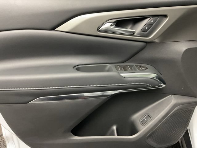 New 2026 Chevrolet Traverse LT w/ Sun and Wheel Package AWD/4WD image 10