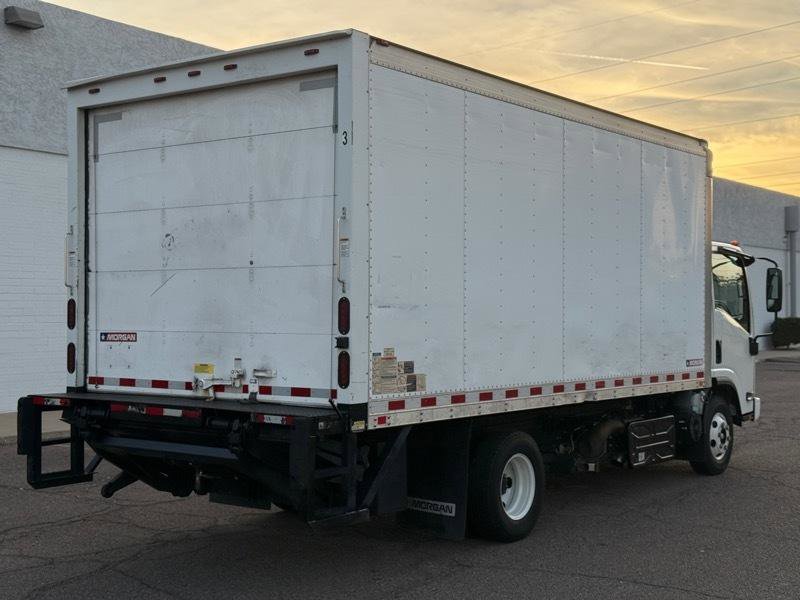 Used 2023 Isuzu NPR RWD image 6