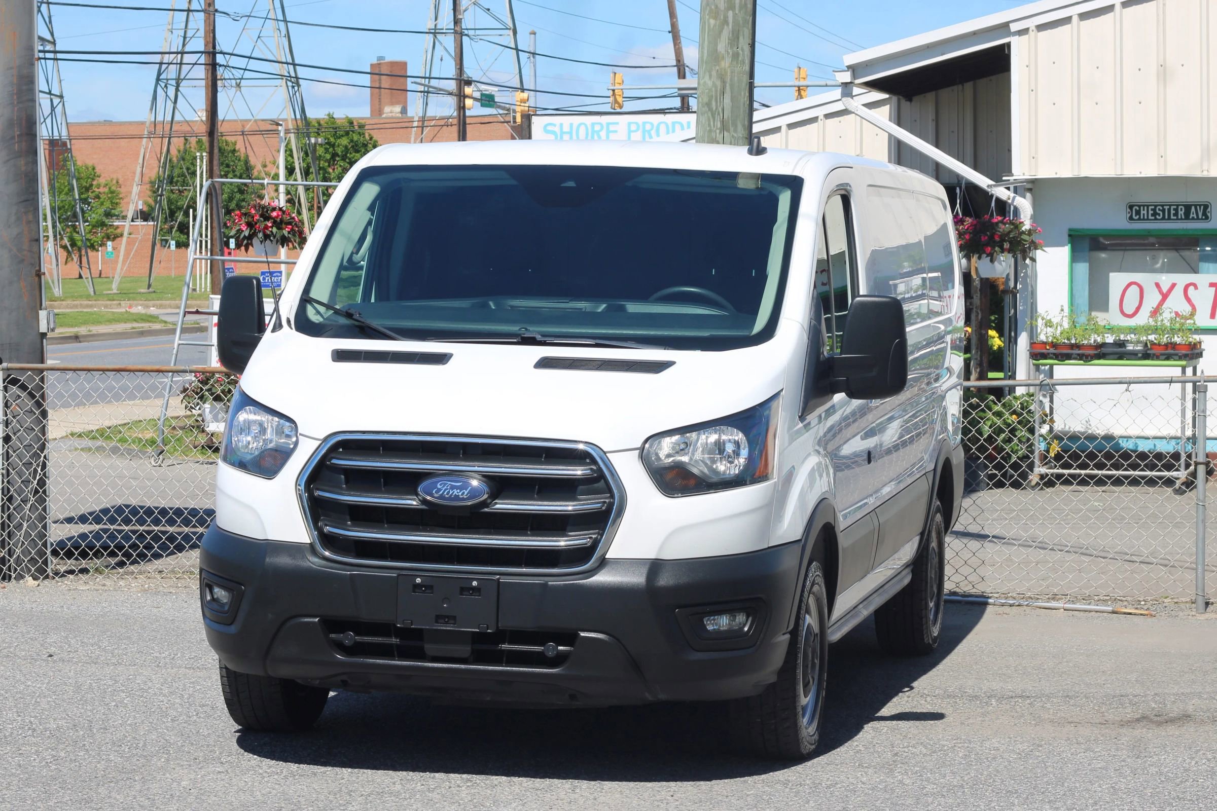 Used 2020 Ford Transit 250 Low Roof RWD image 3