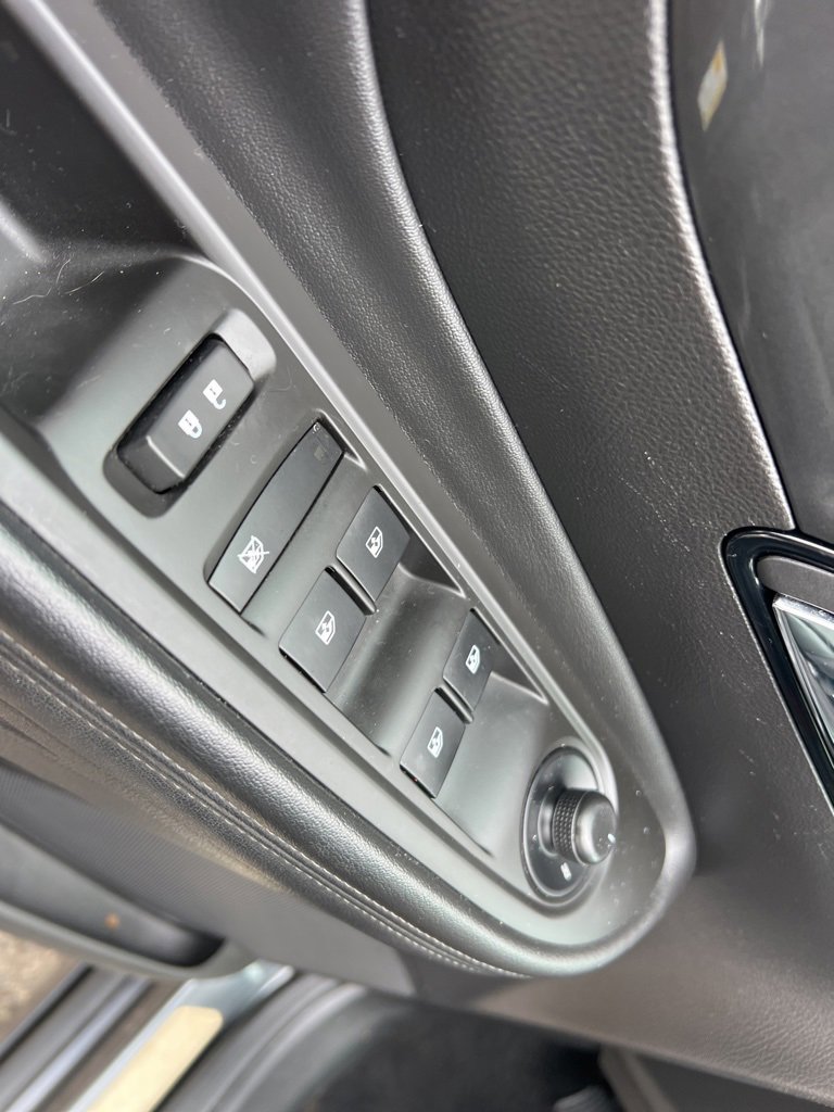 Used 2017 Buick Encore Essence w/ Experience Buick Package image 10