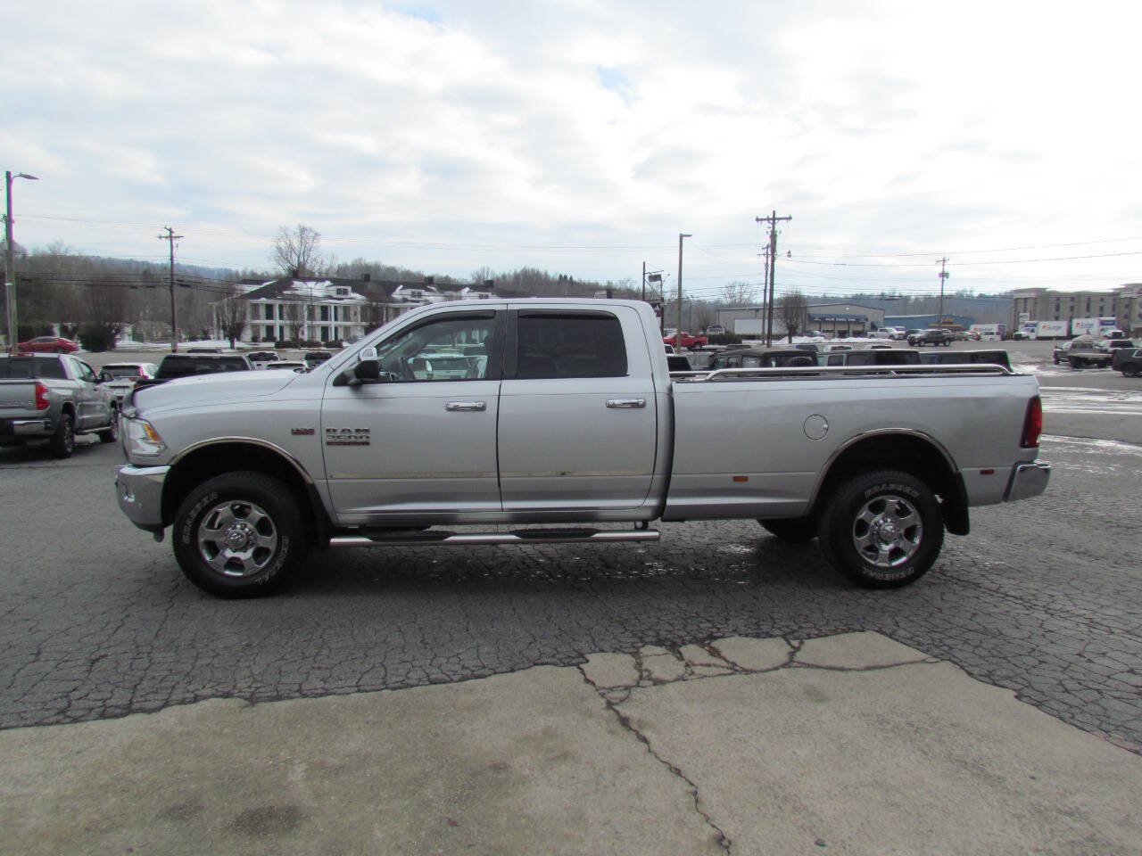 Used 2018 RAM 3500 Lone Star AWD/4WD image 4
