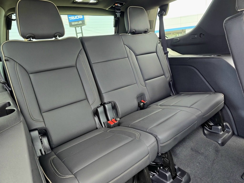 New 2025 Chevrolet Tahoe Premier w/ Sun And Tow Package image 23