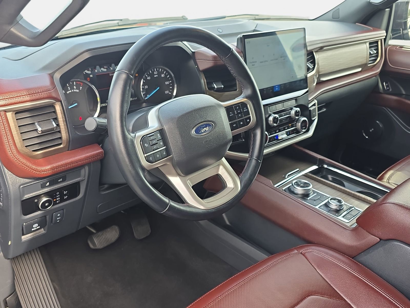 Used 2024 Ford Expedition Max Limited image 17