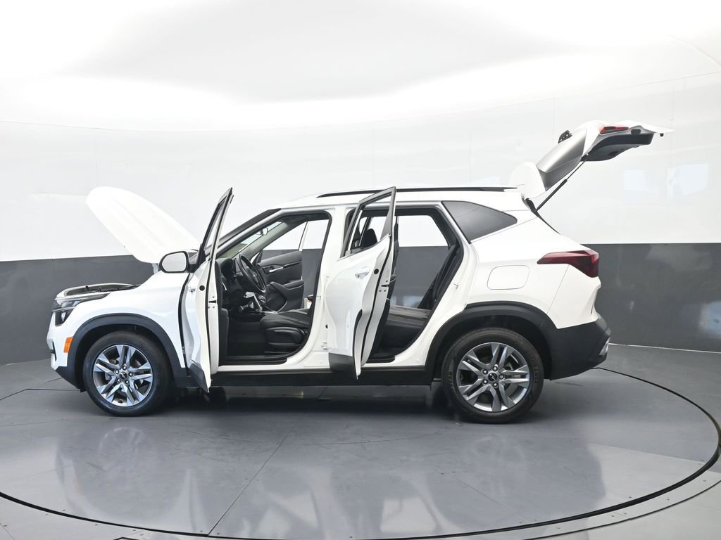 Used 2022 Kia Seltos S image 37