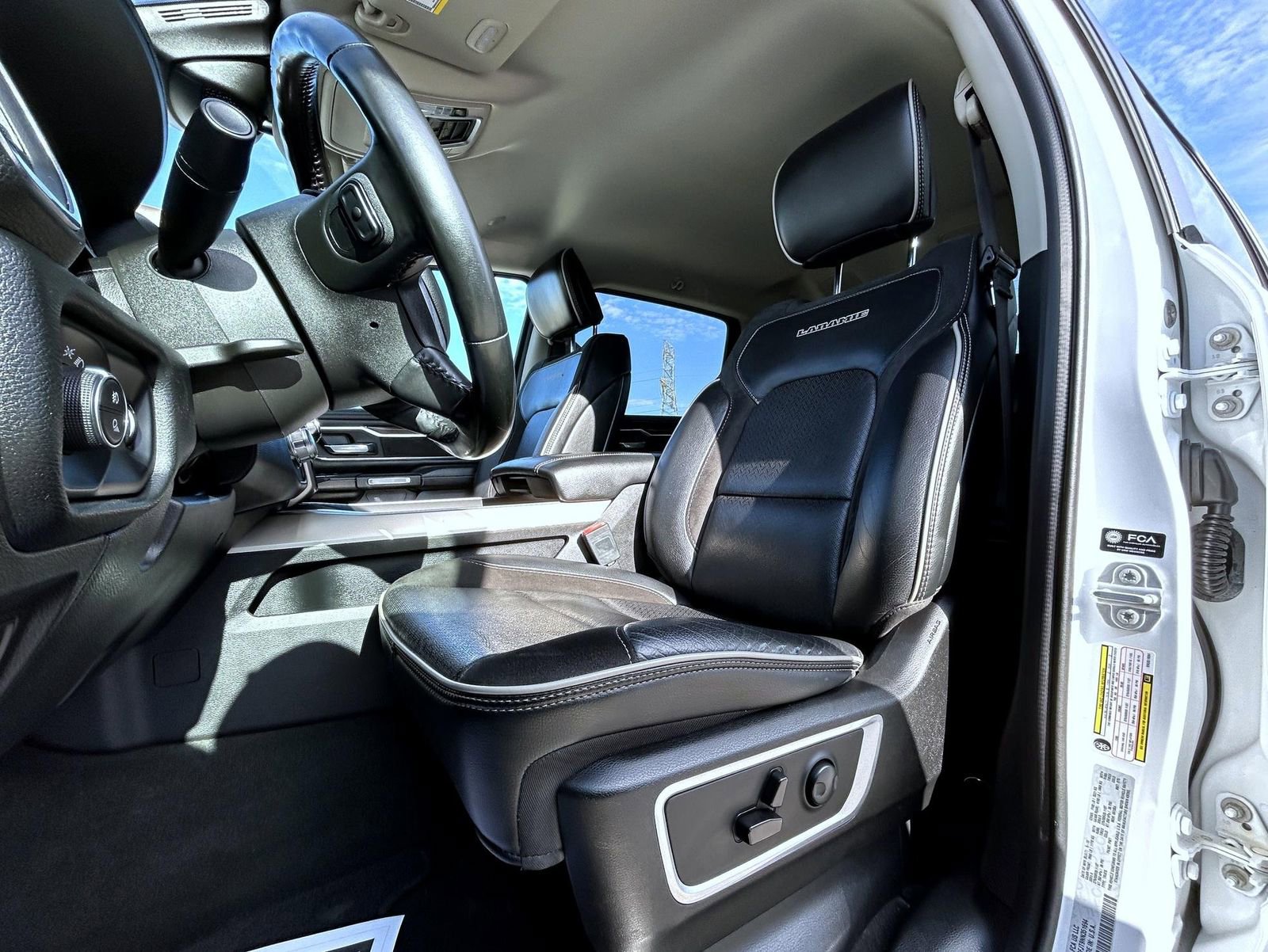 Used 2022 RAM 1500 Laramie image 10