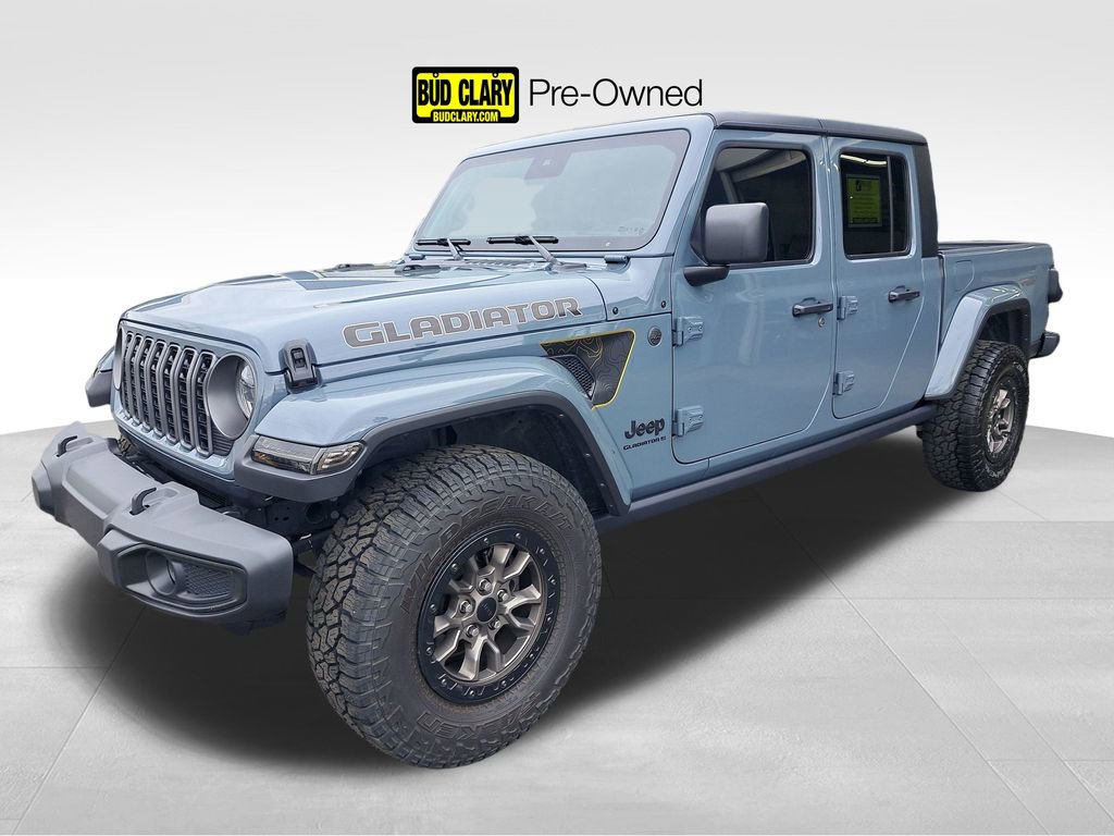 Used 2024 Jeep Gladiator Sport AWD/4WD image 1