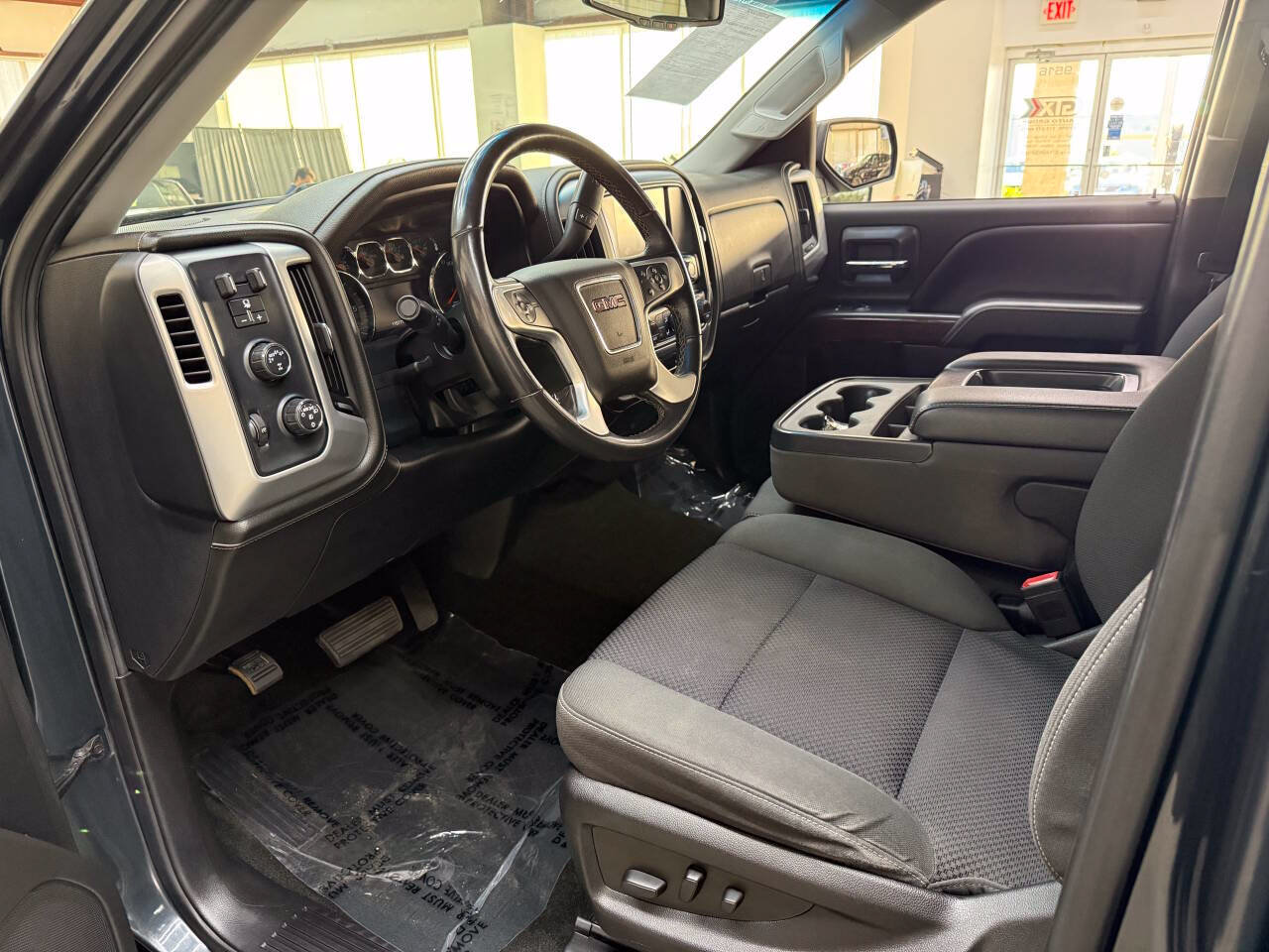 Used 2018 GMC Sierra 1500 SLE w/ SLE Value Package AWD/4WD image 19