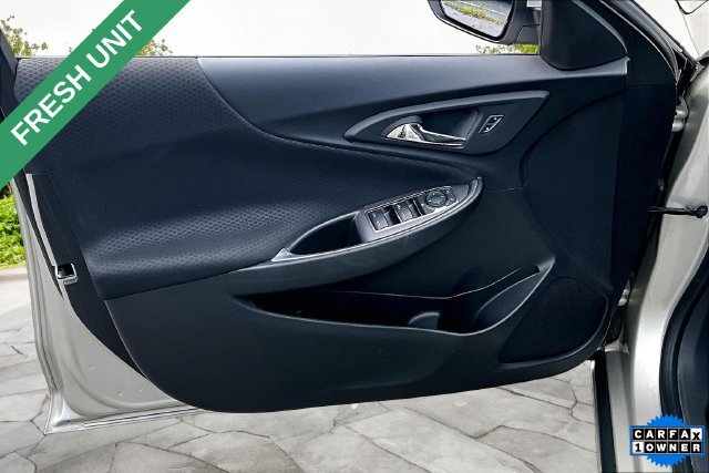 Used 2016 Chevrolet Malibu Hybrid FWD image 21