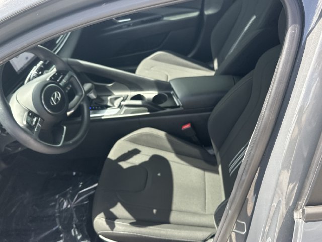 Certified 2024 Hyundai Elantra SEL FWD image 15