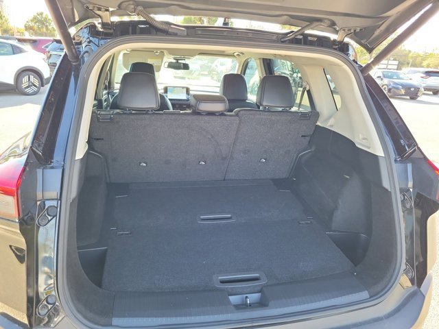 Certified 2023 Nissan Rogue SL w/ SL Premium Package image 14