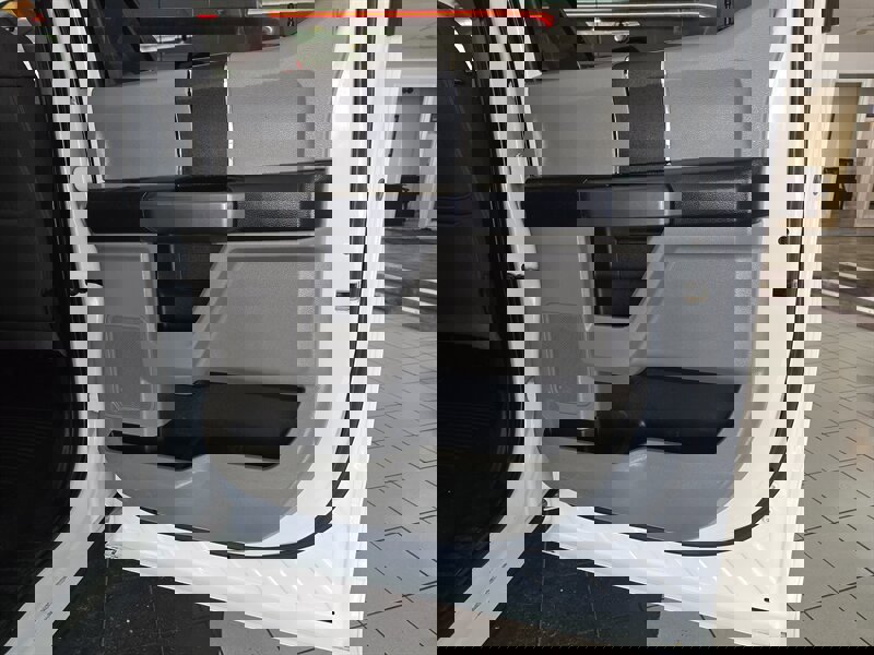 Used 2019 Ford F350 XLT w/ XLT Value Package image 15