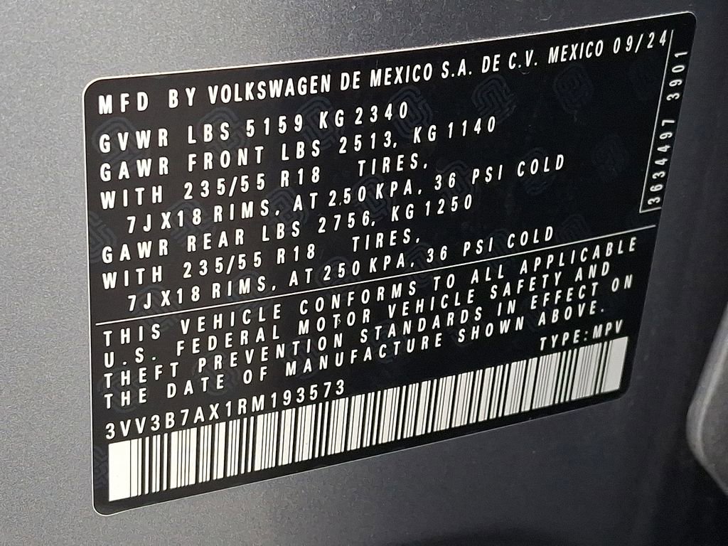 Used 2024 Volkswagen Tiguan Wolfsburg Edition image 30