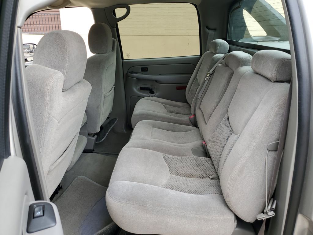 Used 2005 Chevrolet Avalanche LS w/ Onstar Plus Package image 13