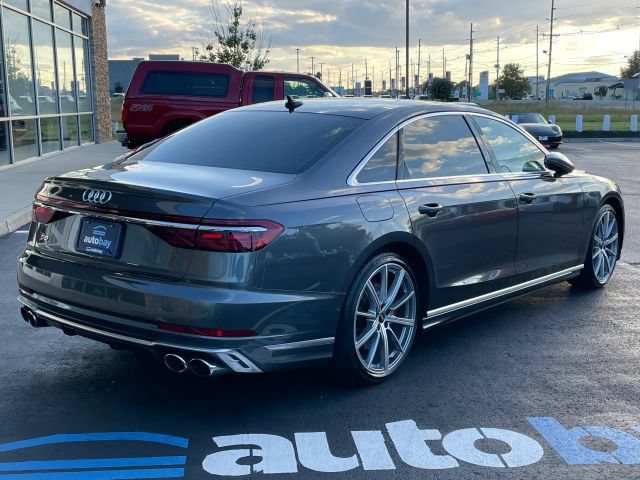 Used 2023 Audi S8 w/ S8 Executive Package AWD/4WD image 12