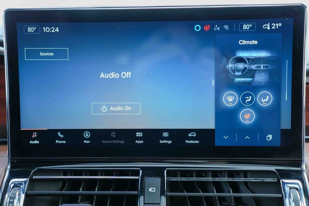 Used 2024 Lincoln Navigator Reserve image 43