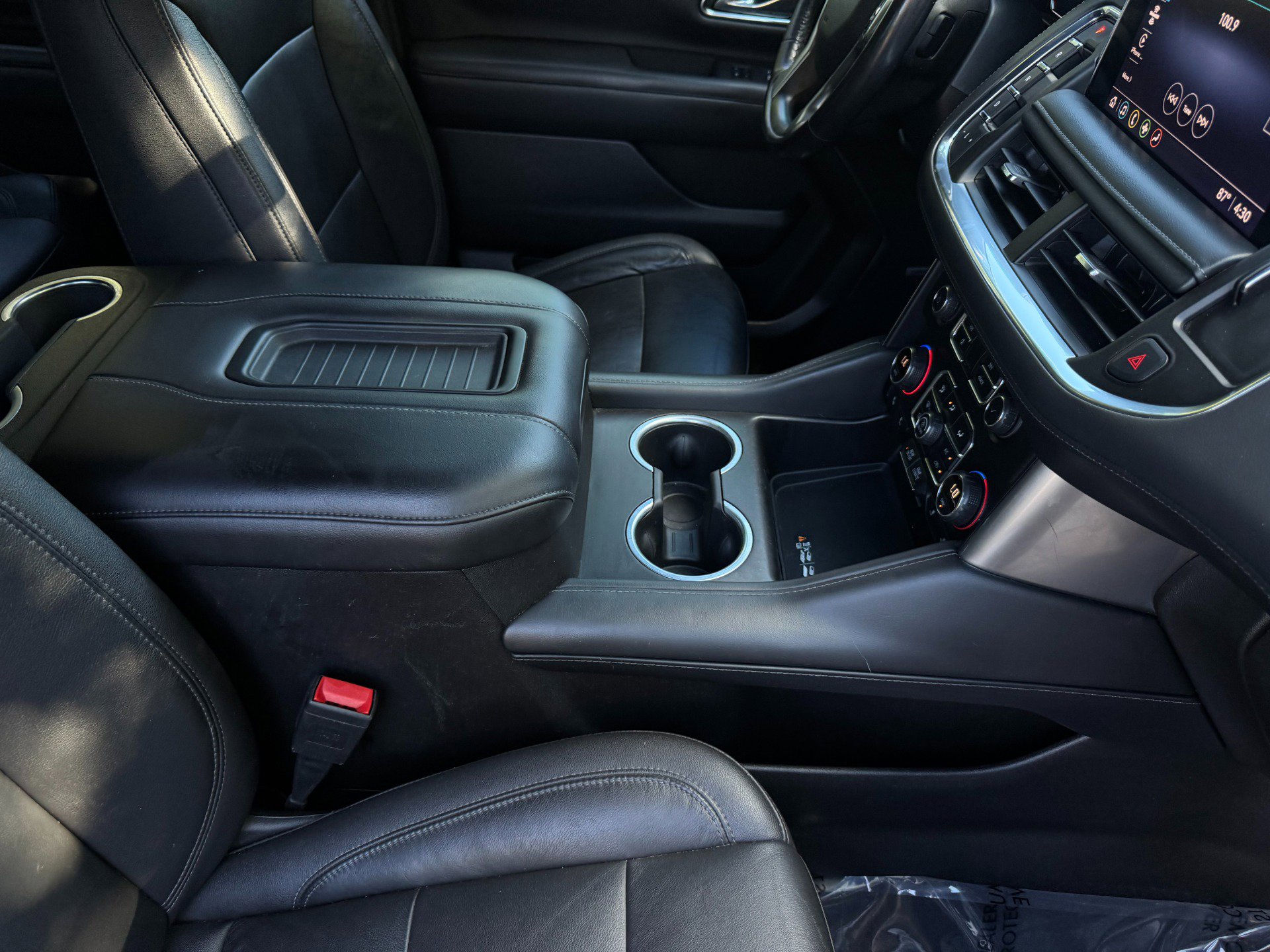 Used 2021 Chevrolet Tahoe LT image 36