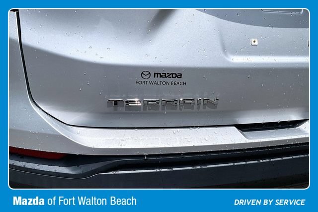 Used 2022 GMC Terrain SLE FWD image 26