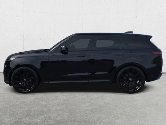 Used 2025 Land Rover Range Rover Sport SE AWD/4WD image 8