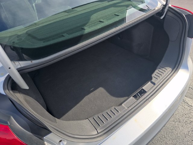 Used 2016 Ford Focus SE FWD image 14
