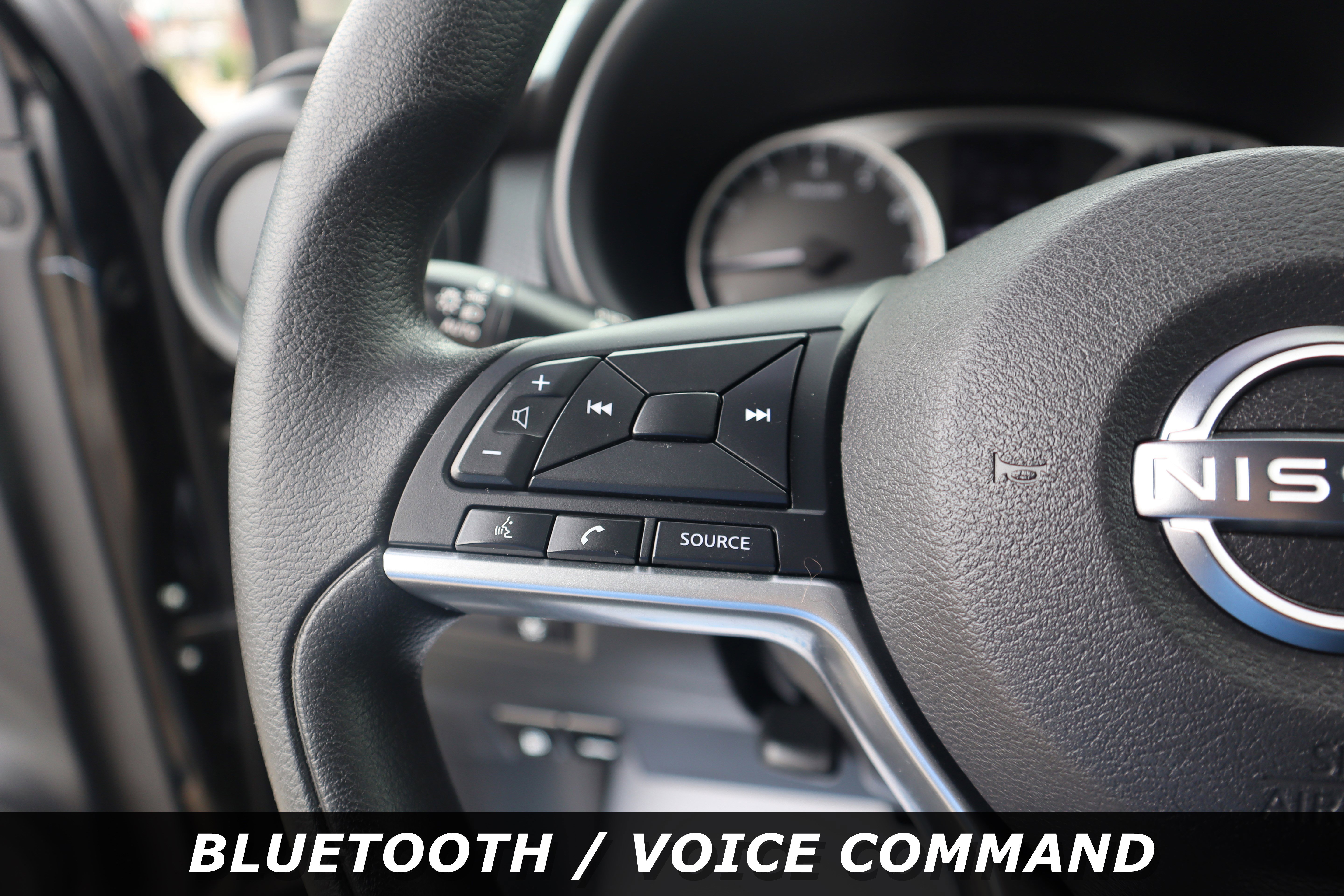 Used 2022 Nissan Kicks S image 16