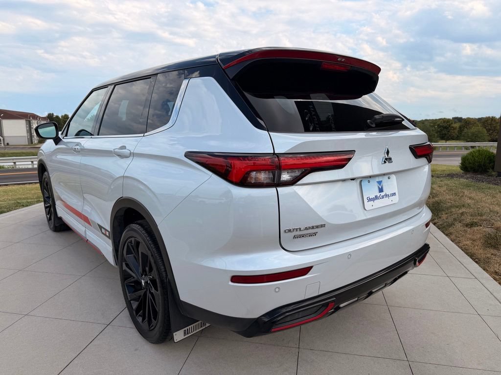 Used 2023 Mitsubishi Outlander Ralliart AWD/4WD image 7