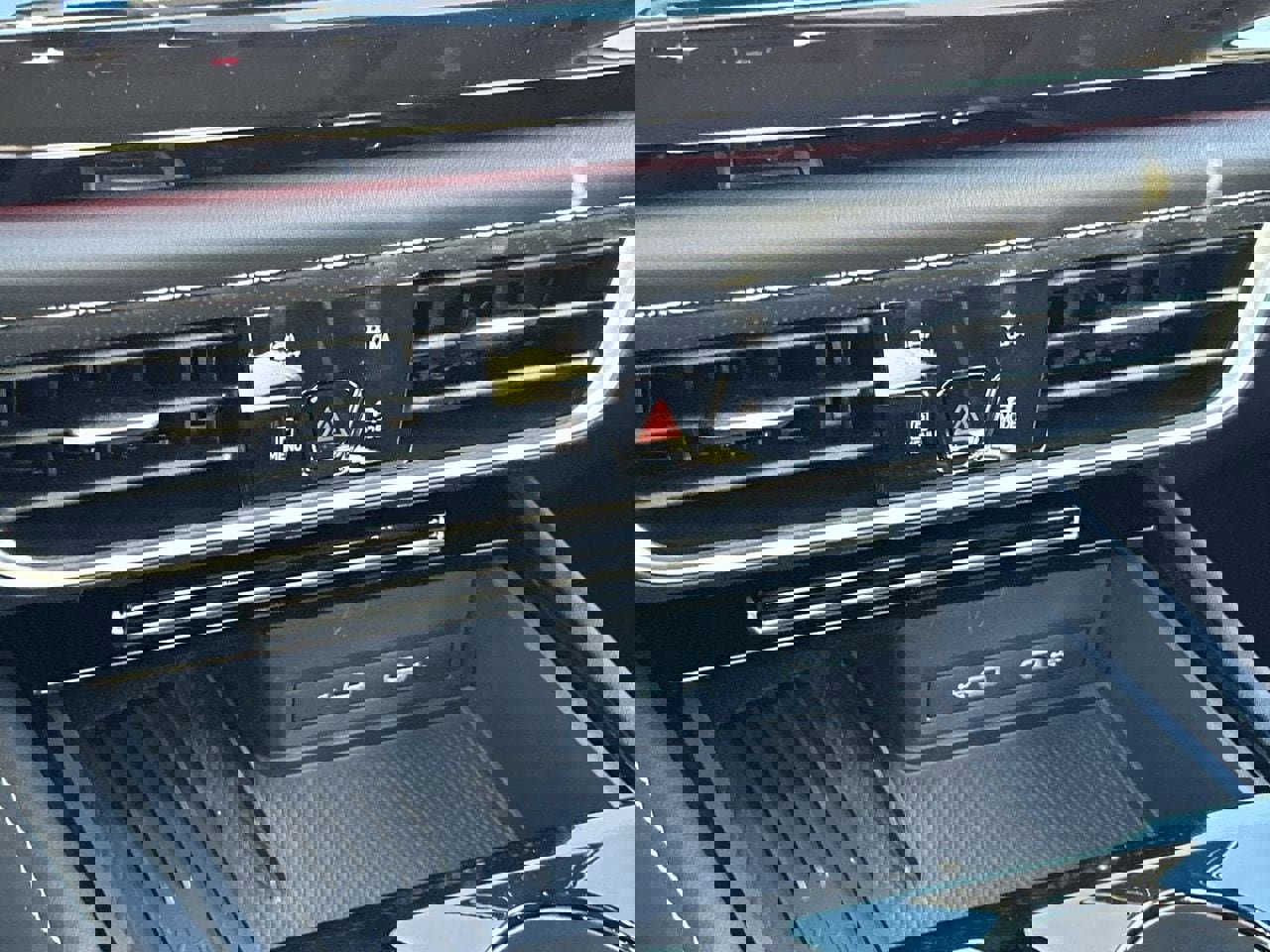 New 2026 Volkswagen Atlas SEL Premium R-Line image 23