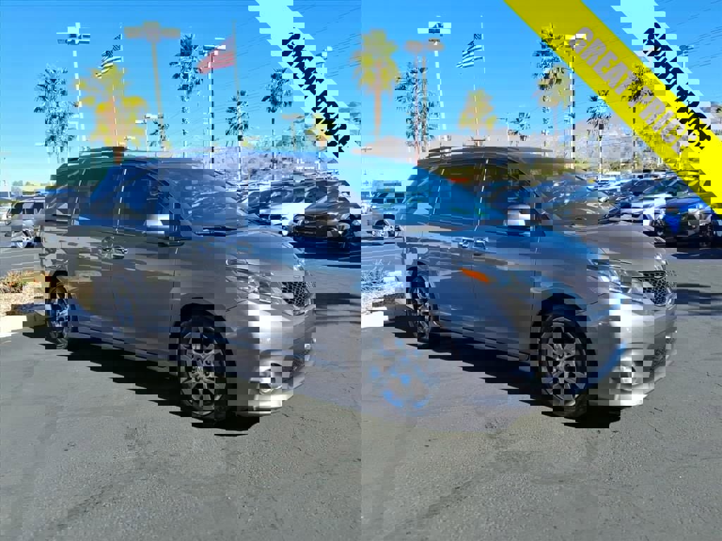 Used 2016 Toyota Sienna L image 1