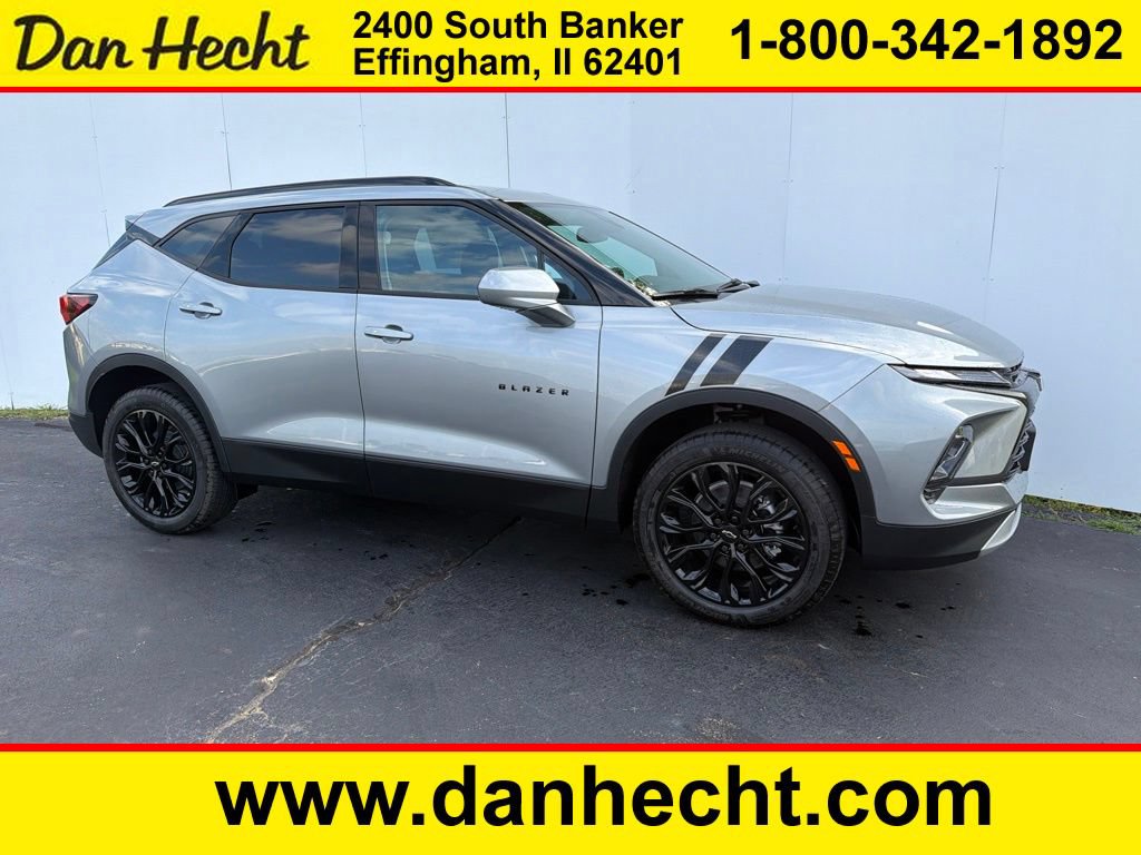 New 2026 Chevrolet Blazer LT w/ LPO, Black Sport Package FWD image 1