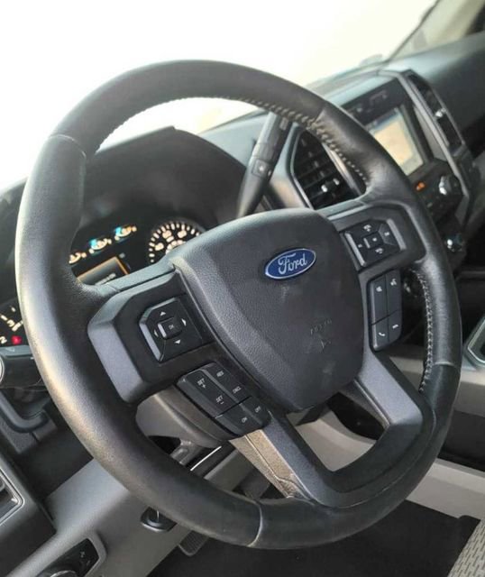 Used 2018 Ford F150 XLT w/ Equipment Group 302A Luxury image 8