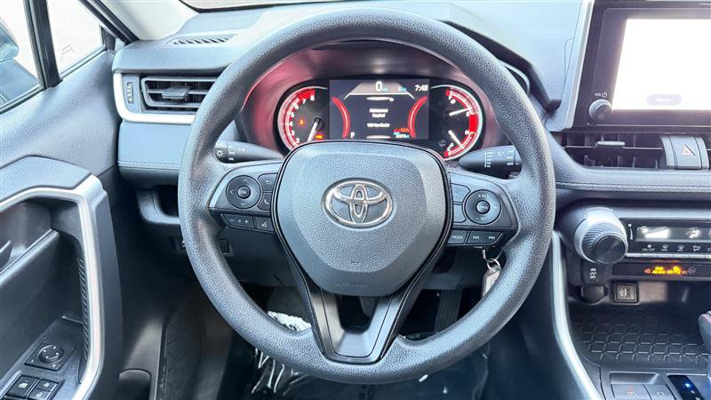 Used 2025 Toyota RAV4 LE AWD/4WD image 35