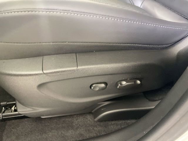 Used 2022 Buick Encore Preferred w/ Safety Package AWD/4WD image 25