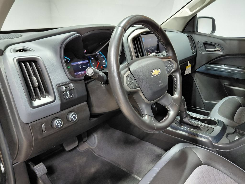 Used 2019 Chevrolet Colorado Z71 AWD/4WD image 23