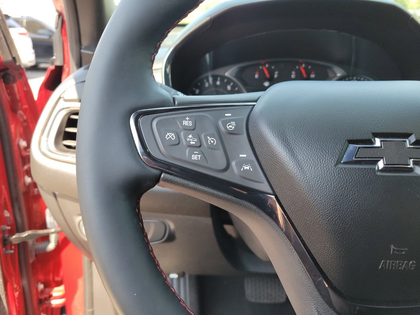 Used 2023 Chevrolet Equinox RS image 28