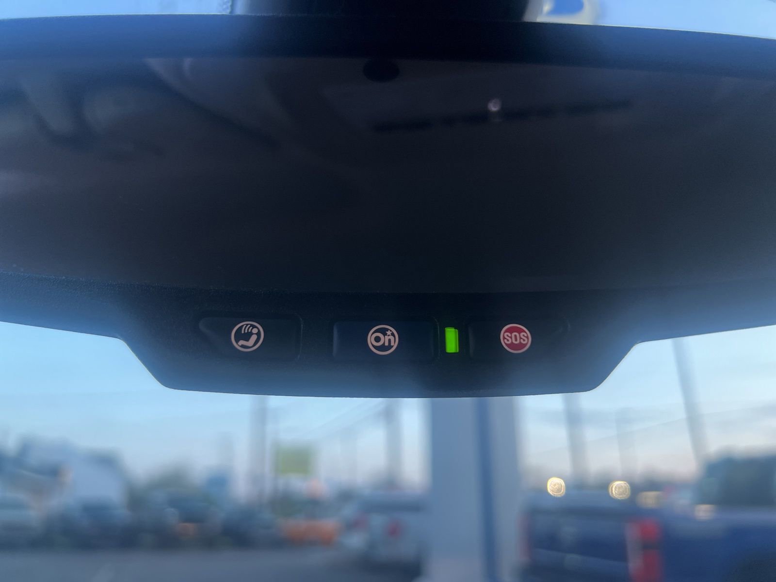 Used 2022 Chevrolet Colorado Z71 w/ Z71 Midnight Edition image 38